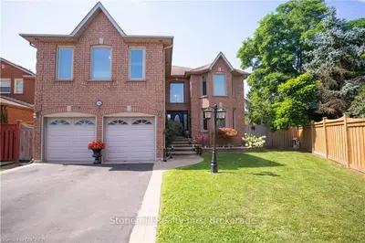 1386 HERITAGE Way, Oakville, ON L6M 3C2