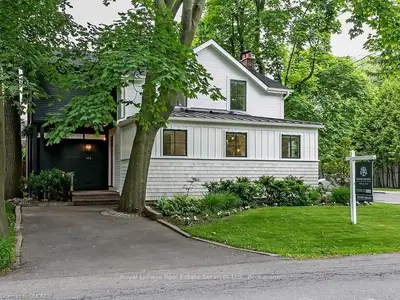 168 Allan Street, Oakville, ON L6J 3N7