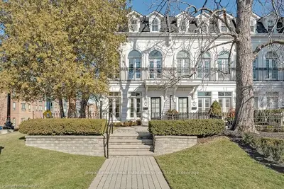 77 THOMAS Street, Oakville, ON L6J 3A3