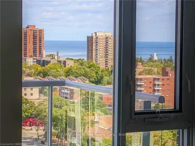 125 BRONTE Road #1101 (Bldg A), Oakville, ON L6L 3C1