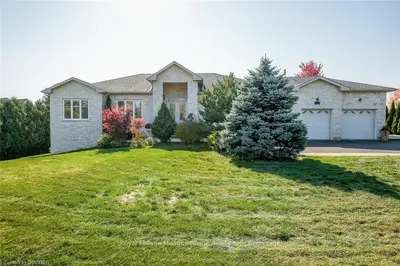 156 CONFEDERATION Street, Halton Hills, ON L7G 4S8