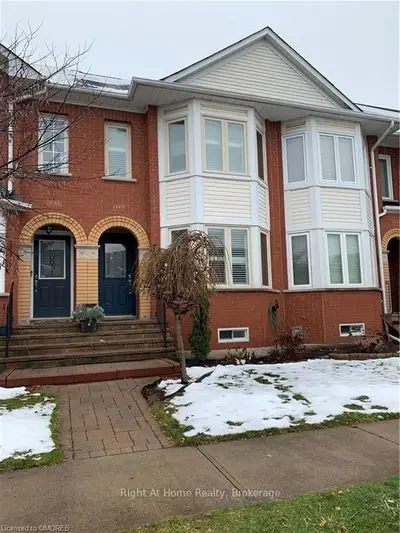 1149 TREETOP Terrace, Oakville, ON L6M 3L3