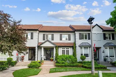 10 Anderson Street, Oakville, ON L6K 1A4