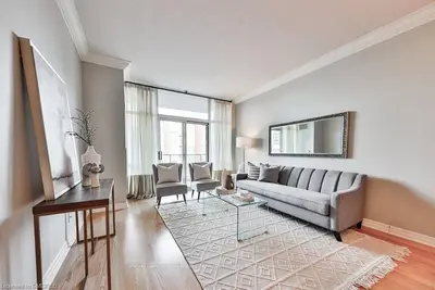 70 Port Street E 308, Mississauga, ON L5G 1E8