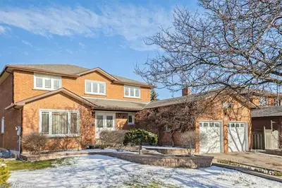 1381 CLEARVIEW Drive, Oakville, ON L6J 6X5