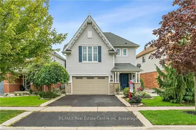 42 BELMONT Boulevard, Halton Hills, ON L7G 6B9