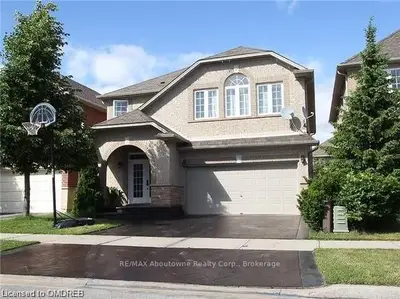 2247 GROUSE Lane, Oakville, ON L6M 3Z8