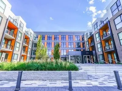210 SABINA Drive 312, Oakville, ON L6H 0W6
