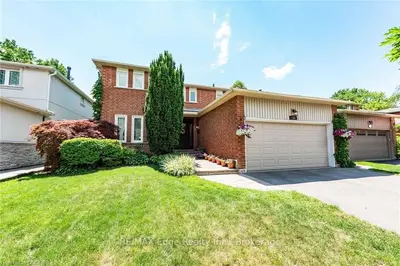 156 SUMMERFIELD Drive, Oakville, ON L6L 5N8
