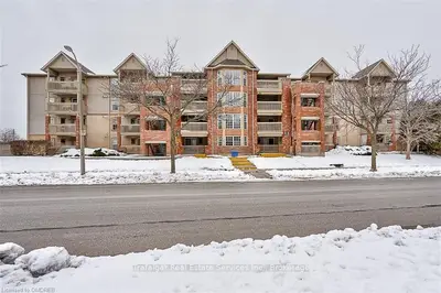 4015 KILMER Drive 107, Burlington, ON L7M 4M4