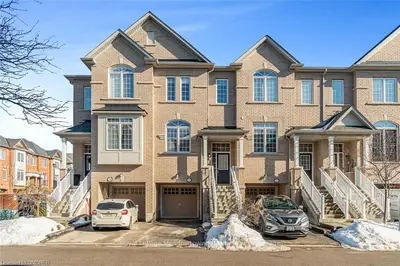 24 PROMENADE Trail, Halton Hills, ON L7G 0G8