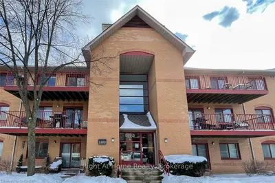 1480 PILGRIMS Way 1624, Oakville, ON L6M 3G7