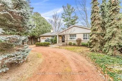250 BELVENIA Road, Burlington, ON L7L 2G4