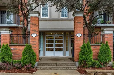 2301 Parkhaven Boulevard 204, Oakville, On L6h 6v6