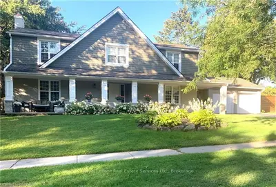 316 Cairncroft Road, Oakville, On L6j 4m6