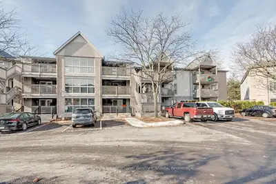 2040 CLEAVER Avenue 117, Burlington, ON L7M 4C4