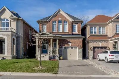 47 UPPER CANADA Court, Halton Hills, ON L7G 0L1