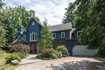 13824 22ND Side Road, Halton Hills, ON L7G 4S4