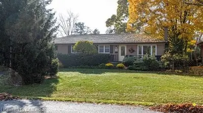 1350 SEDGEWICK Crescent, Oakville, ON L6L 1X8