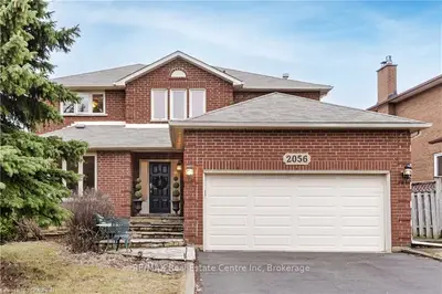 2056 SIXTH Line, Oakville, ON L6H 3N2