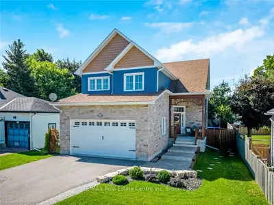 8 VICTORIA Avenue, Halton Hills, ON L7J 1Y9
