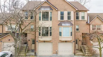 2272 MOWAT Avenue 18, Oakville, ON L6H 5L8