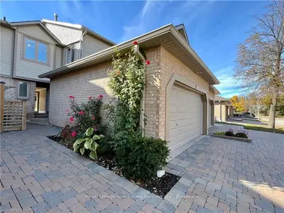 #7 1725 THE CHASE, Mississauga, ON, L5M 4N3