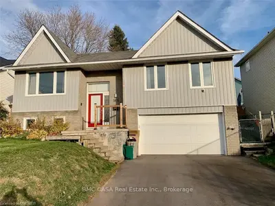166 MILL Street W, Halton Hills, ON L7J 1G5