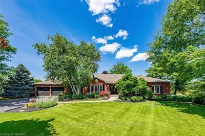 29 MCMASTER Street, Halton Hills, ON L7G 5G7