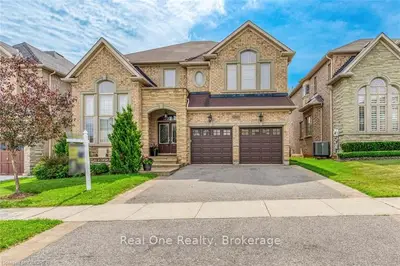 1392 CRAIGLEITH Road, Oakville, ON L6H 7R2