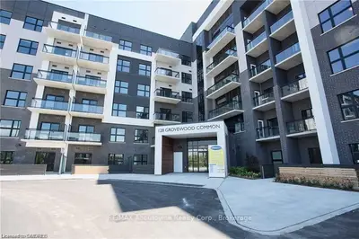 128 Grovewood Common Circle 624, Oakville, ON L6X 0X3