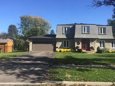 2188 KAWARTHA Crescent, Mississauga, ON L5H 3P8
