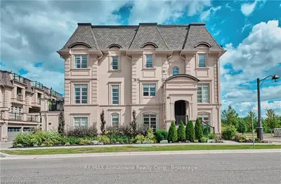 276 ORTONA Gate, Oakville, ON L6K 0H3