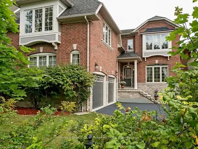 383 Burloak Drive, Oakville, ON L6L 6W8
