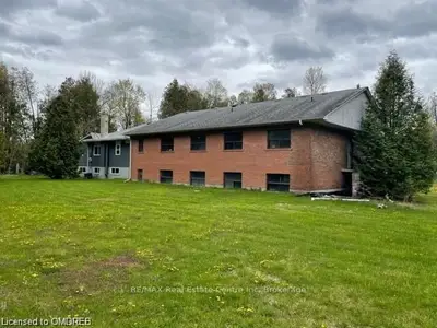 12373 Highway 7 , Halton Hills, ON L7G 4S4