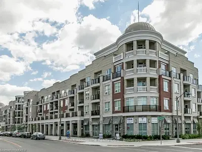 216 OAK PARK Boulevard 410, Oakville, ON L6H 7S8