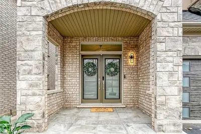 3441 SKIPTON Lane, Oakville, ON L6M 0K1