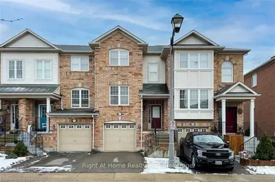 2451 COHO Walk, Oakville, ON L6M 0G7