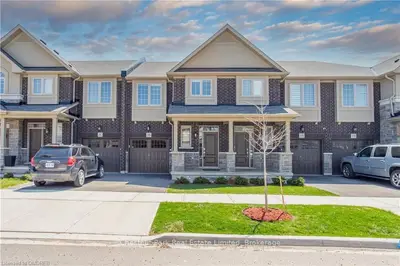 380 THRESHING MILL Boulevard, Oakville, ON L6H 0P6