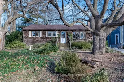 189 Weybourne Road, Oakville, ON L6K 2T7