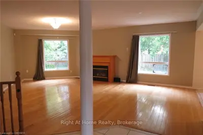 1489 HERITAGE Way 23, Oakville, ON L6M 4M6