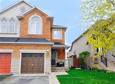 2451 NEWCASTLE Crescent, Oakville, ON L6M 4P9