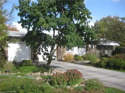 1205 GAINSBOROUGH Drive, Oakville, ON L6H 2H4