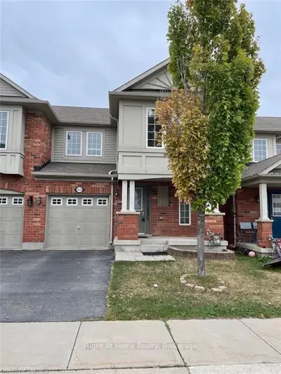 2233 JILLIAN Lane, Oakville, ON L6M 0G7