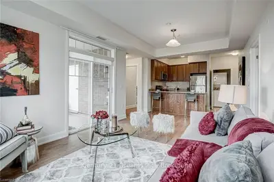 275 Roxton Road 201, Oakville, ON L6H 7K3