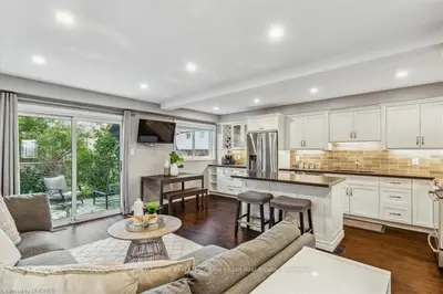 1542 Lancaster Drive 97, Oakville, On L6h 2z4