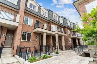2420 BARONWOOD Drive 42-03, Oakville, ON L6M 0X6