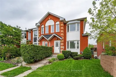 60 Glenashton Drive, Oakville, ON L6H 6G2