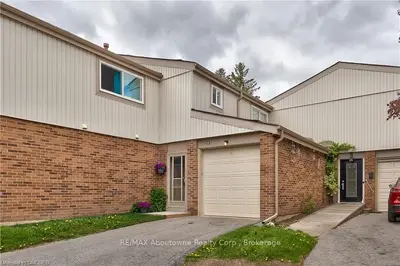 3339 COUNCIL RING Road 73, Mississauga, ON L5L 2A9