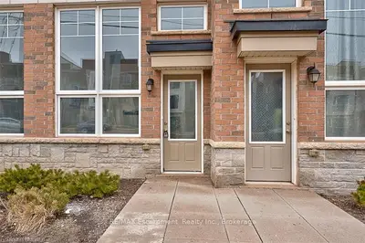 2420 BARONWOOD Drive 42-01, Oakville, ON L6M 0X6